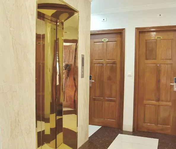 Thuy Trieu Hotel 2*